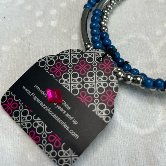 49 Paparazzi Silver and Teal “Tourist Trap” Beaded Bracelet - Picture 3 of 3
